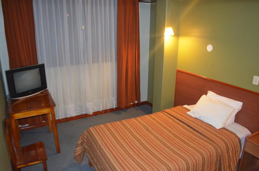Pacha Confort Puno Exterior foto